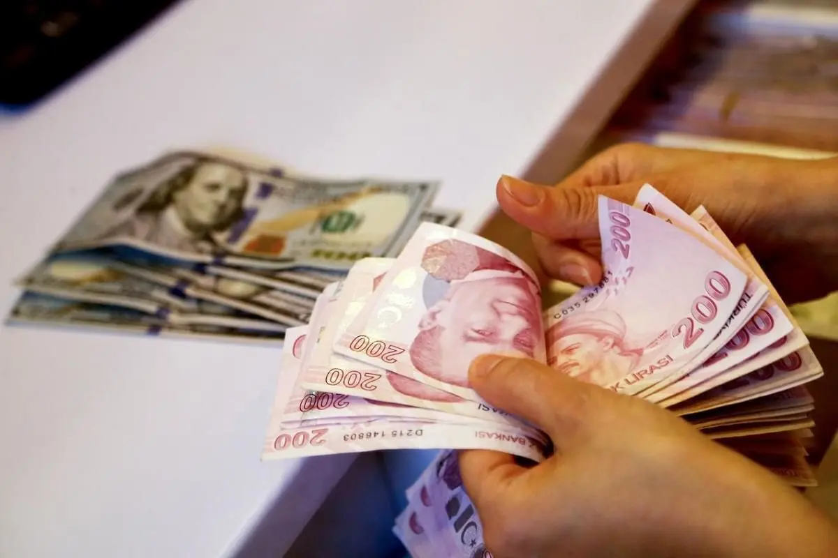 قیمت لیر ترکیه امروز ۲ اردیبهشت ۱۴۰۴؛ لیر کاهش یافت