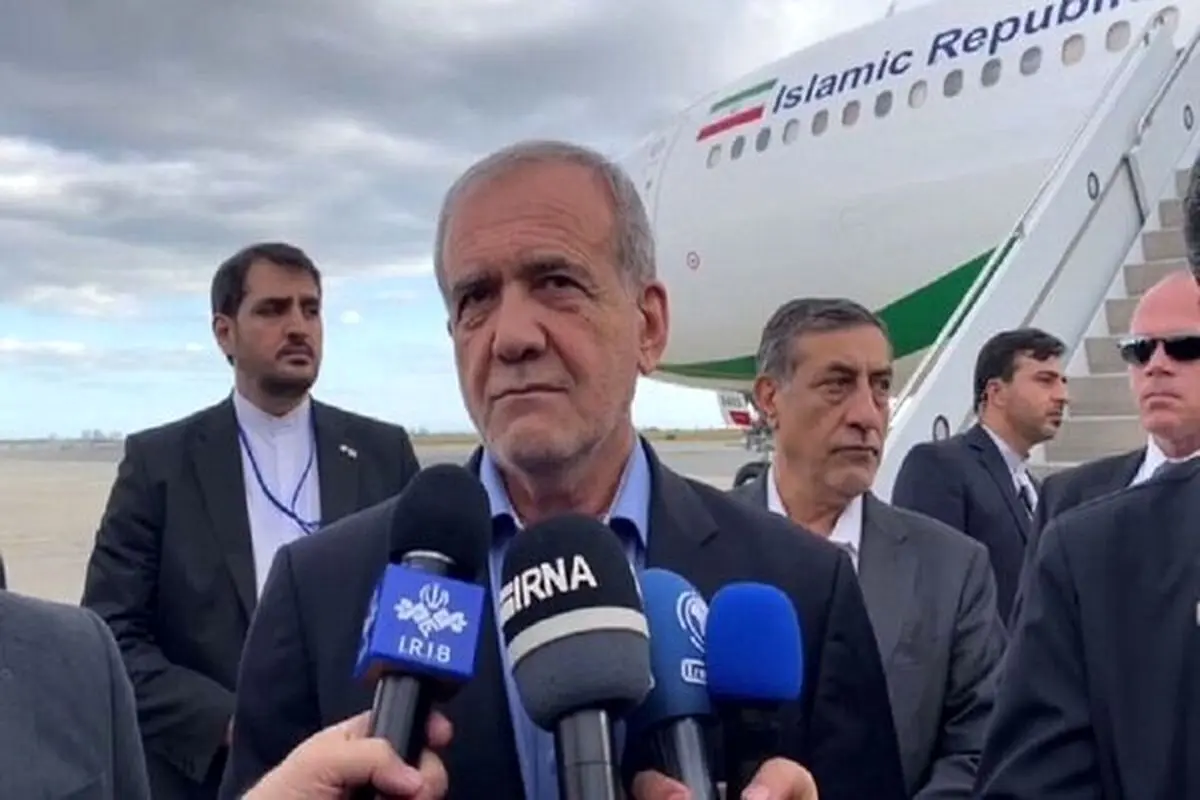 ببینید؛ مسعود پزشکیان در فرودگاه بندرعباس؛ رئیس جمهور از مجروحان انفجار عیادت کرد