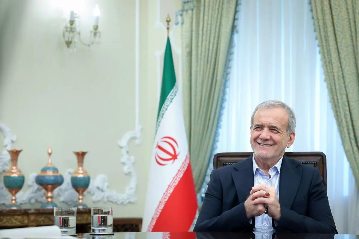 ببینید؛ وقتی پزشکیان از مترجم ایراد میگیرد