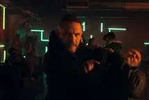 نقد و بررسی فیلم «Havoc»؛ نمایش خشونت بی‌رحمانه در قالبی آشنا