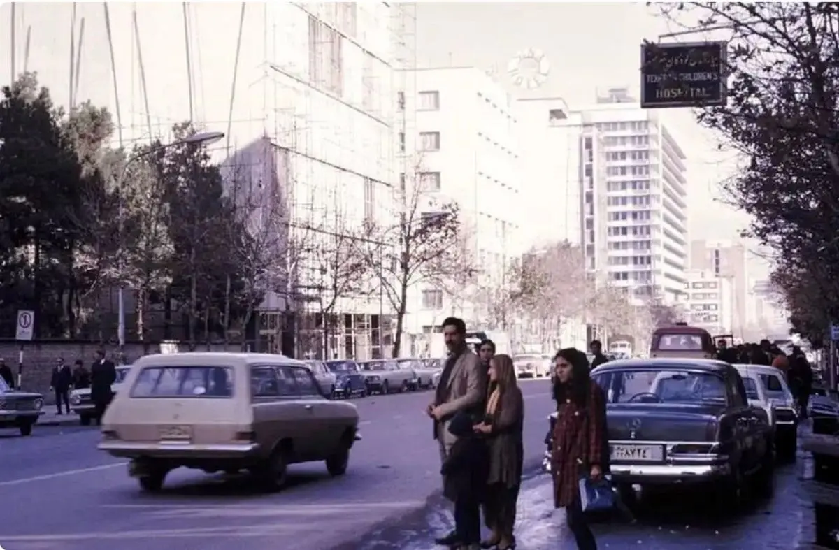چرا در اواخر دهه چهل آمار خودکشی در تهران بالا رفت؟