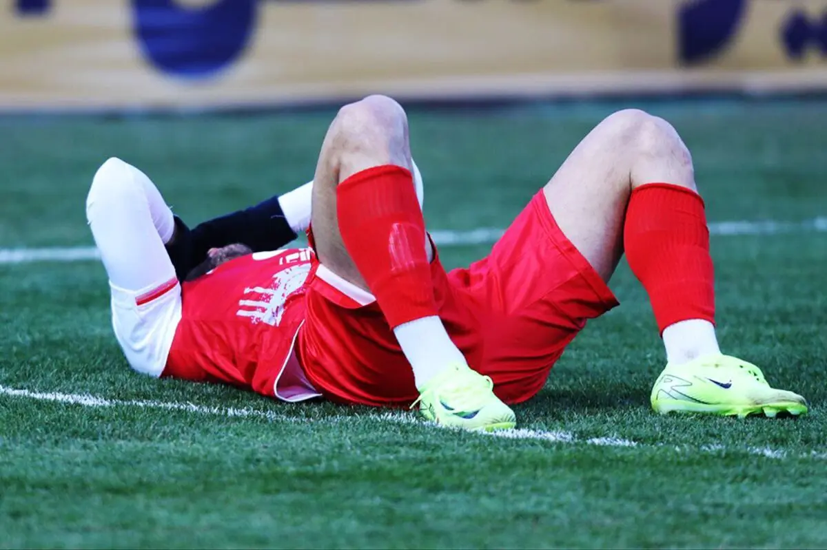 ۲ ستاره پرسپولیس جدال با مس را از دست دادند