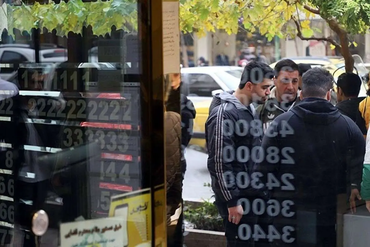 قیمت طلا، سکه، دلار و یورو امروز سهشنبه ۹ اردیبهشت ۱۴۰۴/ سکه یک کانال عقب رفت