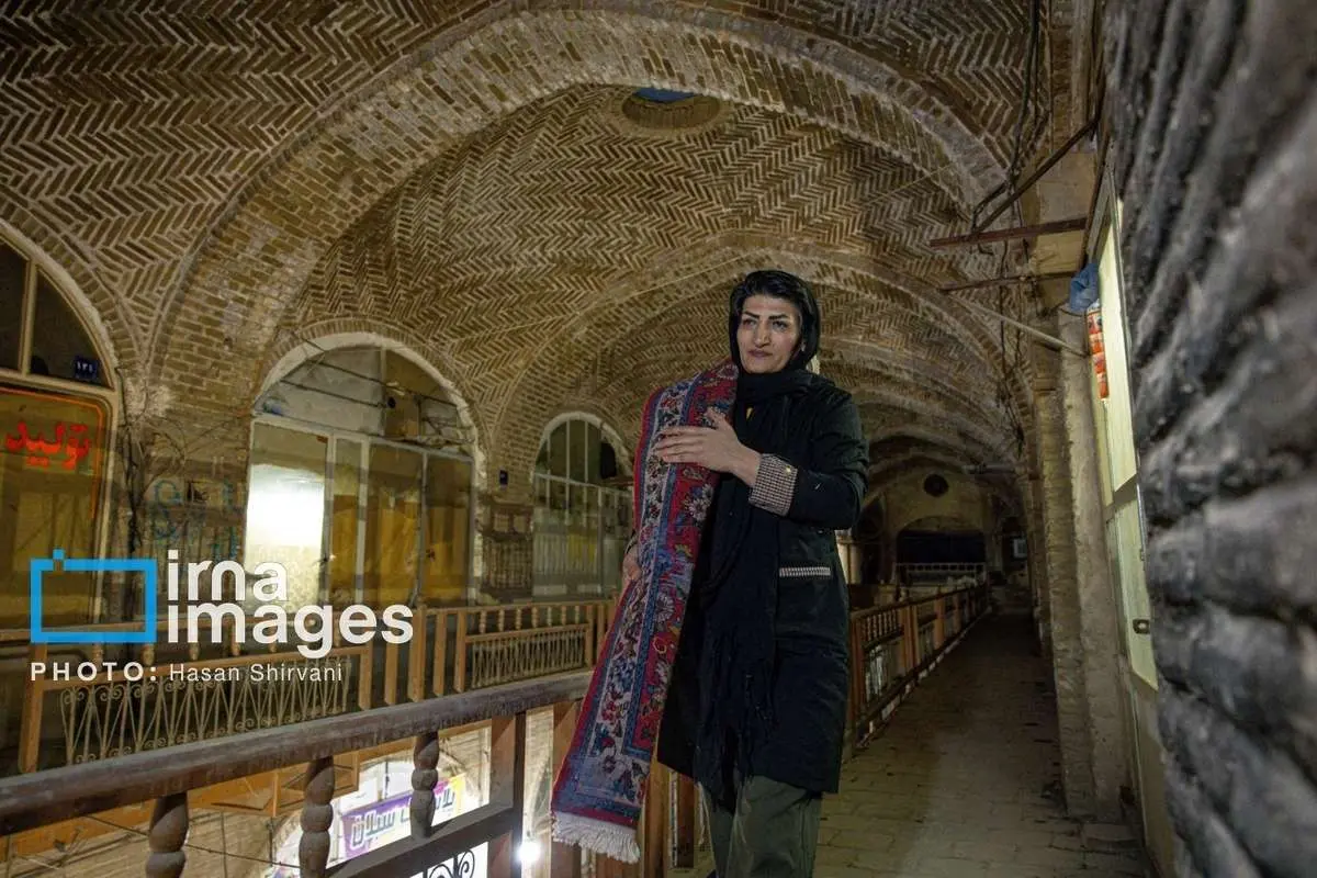 تصاویر؛ «رفوگری»؛ هنری رو به خاموشی