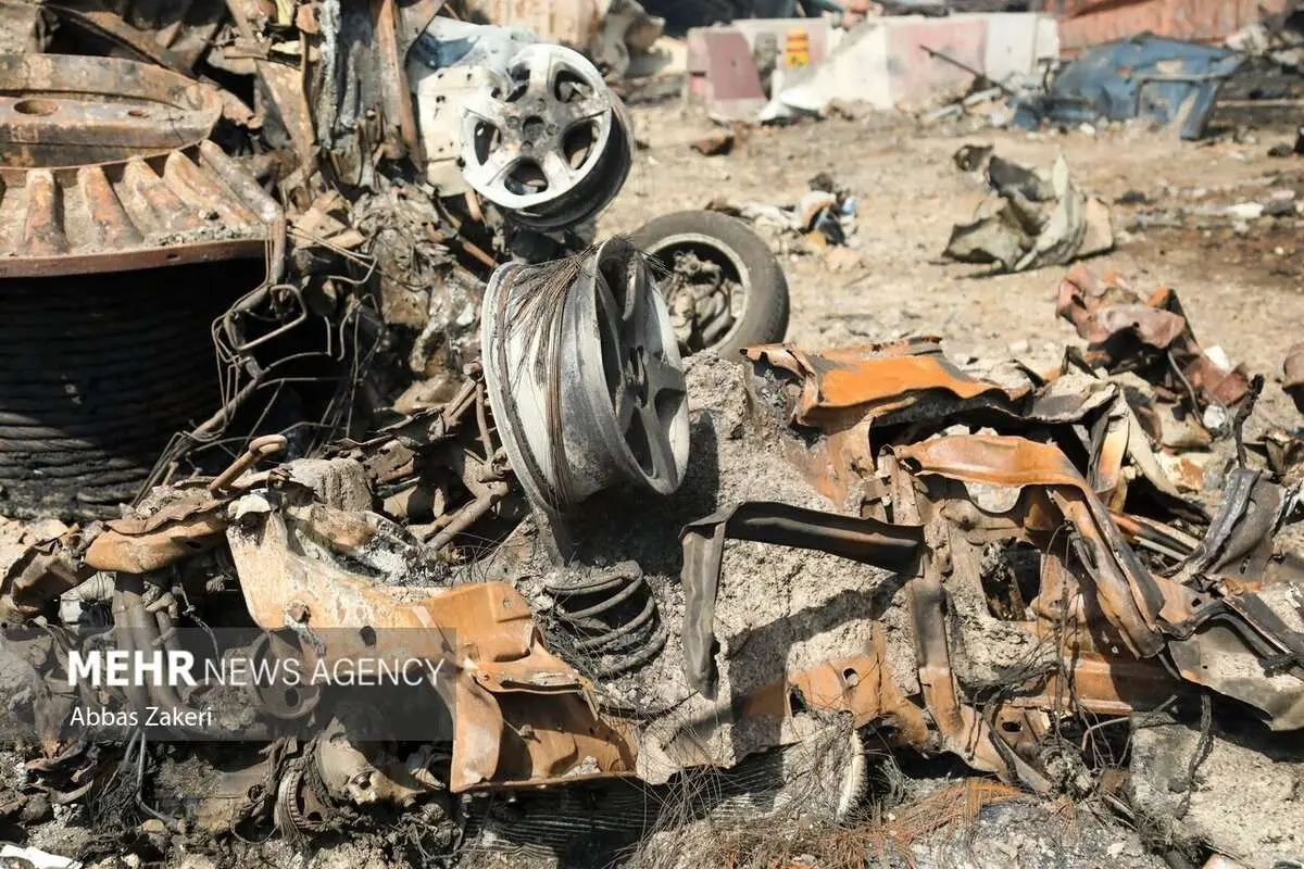 تصاویر؛ چهارمین روز حادثه انفجار در بندر شهید رجایی