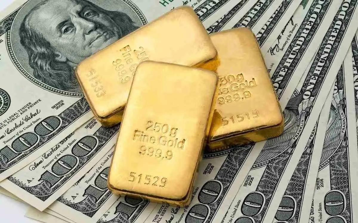 چرا قیمت دلار و طلا کاهش بیشتری نداشت؟