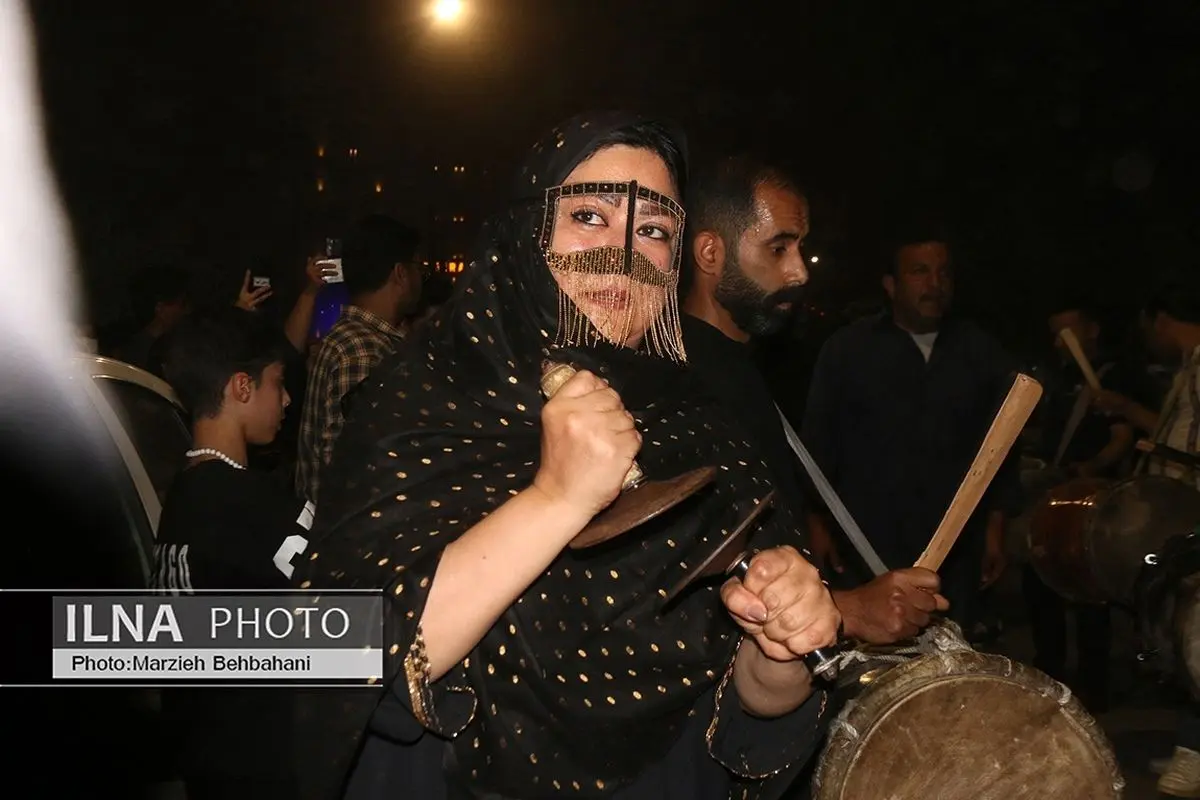 تصاویر؛ همدردی مردم آبادان با داغ دیدگان بندرعباس