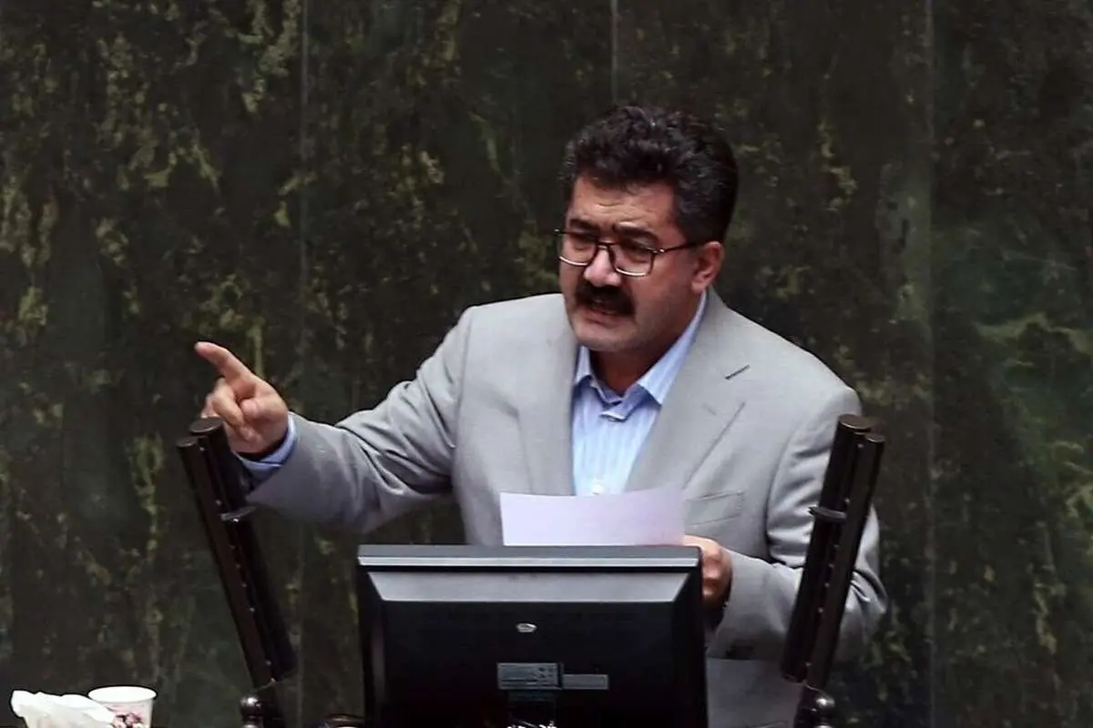 انتقاد نماینده اهل سنت از برنامه‌های جنجالی صداوسیما: خطای فردی نیست