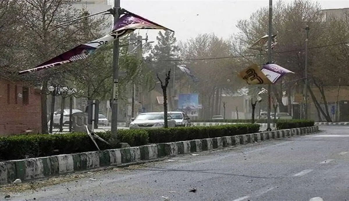 ببینید؛ سرعت طوفان در تهران به ۸۸ کیلومتر رسید