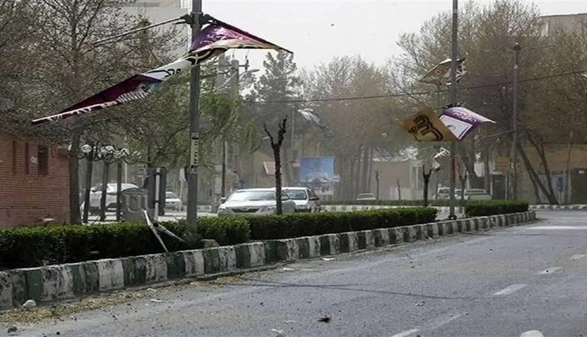 ببینید؛ سرعت طوفان در تهران به ۸۸ کیلومتر رسید