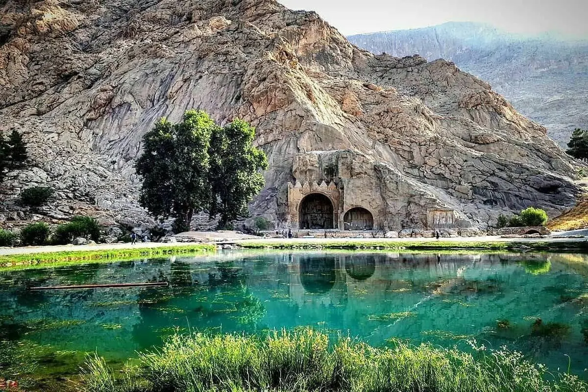 دل‌نگرانی برای طاق بستان؛ احداث  تله‌کابین یا ثبت جهانی؟