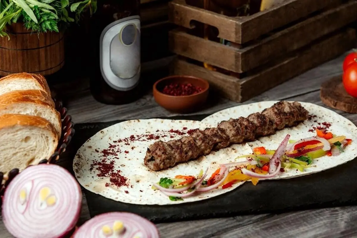 طرز تهیه کباب کوبیده ارزان و سالم در خانه