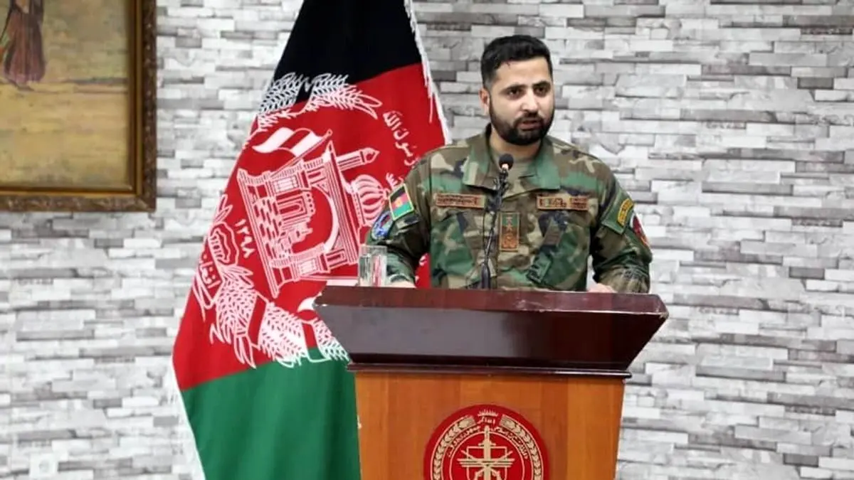 ببینید؛ مسافرکشی رئیس ستاد ارتش پیشین افغانستان