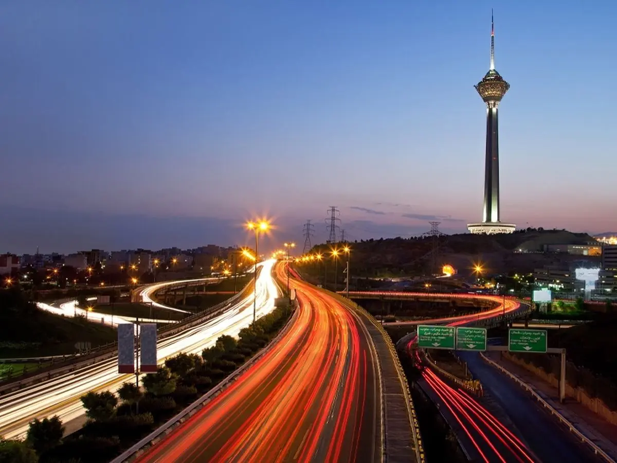 تفال به حافظ دوشنبه ۱۵ اردیبهشت ۱۴۰۴؛ دوش از مسجد سوی میخانه آمد پیر ما...