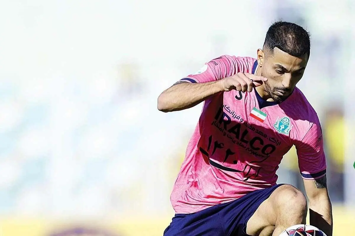 توافق ۳۵ میلیاردی پرسپولیس؛ جانشین امید عالیشاه در راه تهران