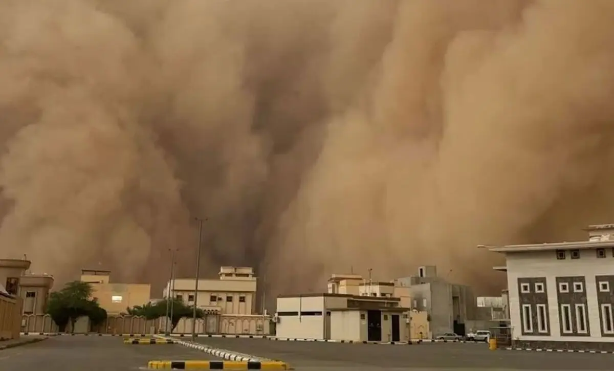 ببینید؛ طوفان گرد و غبار شدید قصیم عربستان را درنوردید
