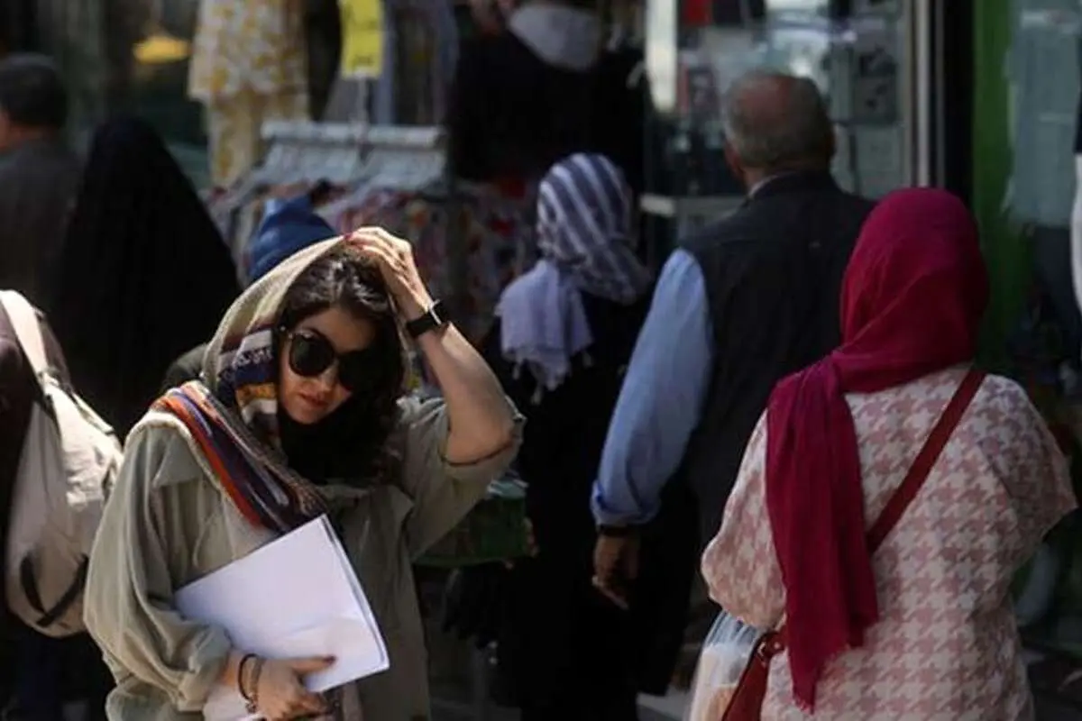 پلیس و ستاد امر به معروف در ارسال پیامک‌های هشدار حجاب هماهنگ هستند؟
