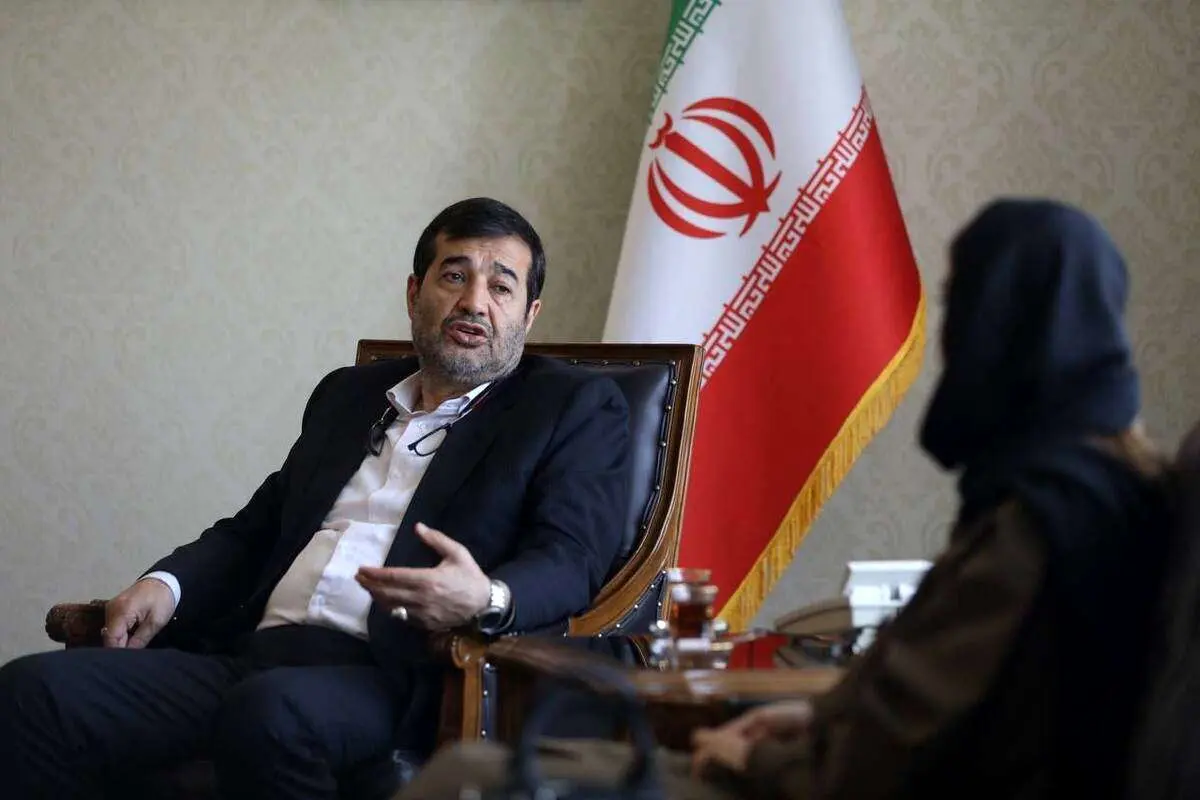 ناهید کیانی گلایههای خود را به گوش وزیر رساند