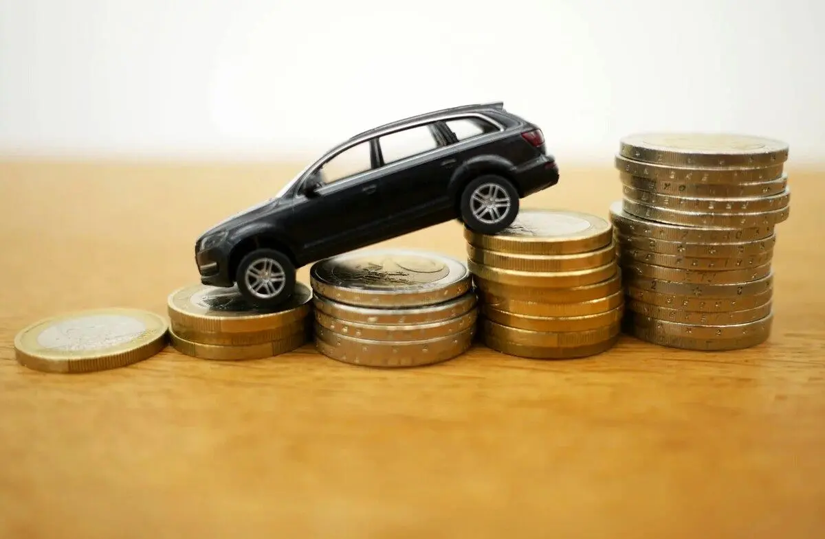با ماشینت روزی ۴۰۰ یورو دربیار!