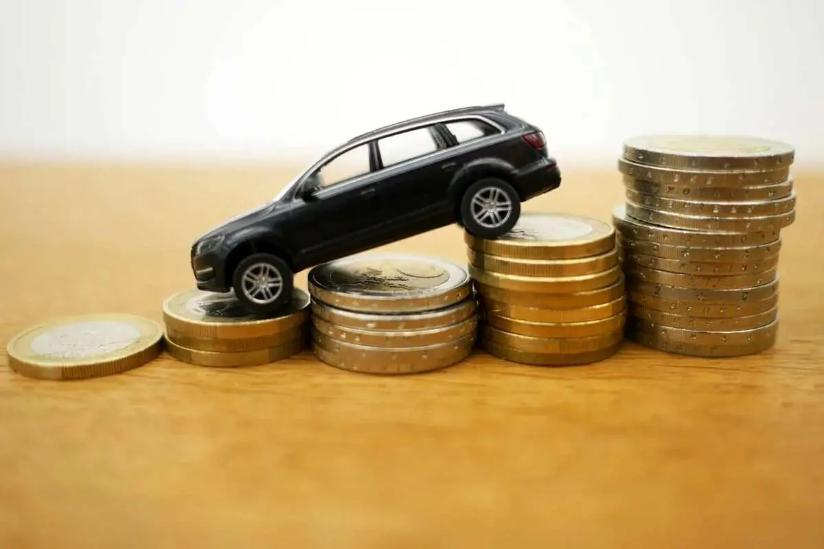 با ماشینت روزی ۴۰۰ یورو دربیار!