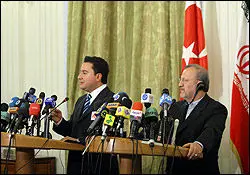 اشتراک نظر درباره تروریسم، اختلاف نظر درباره آمریکا