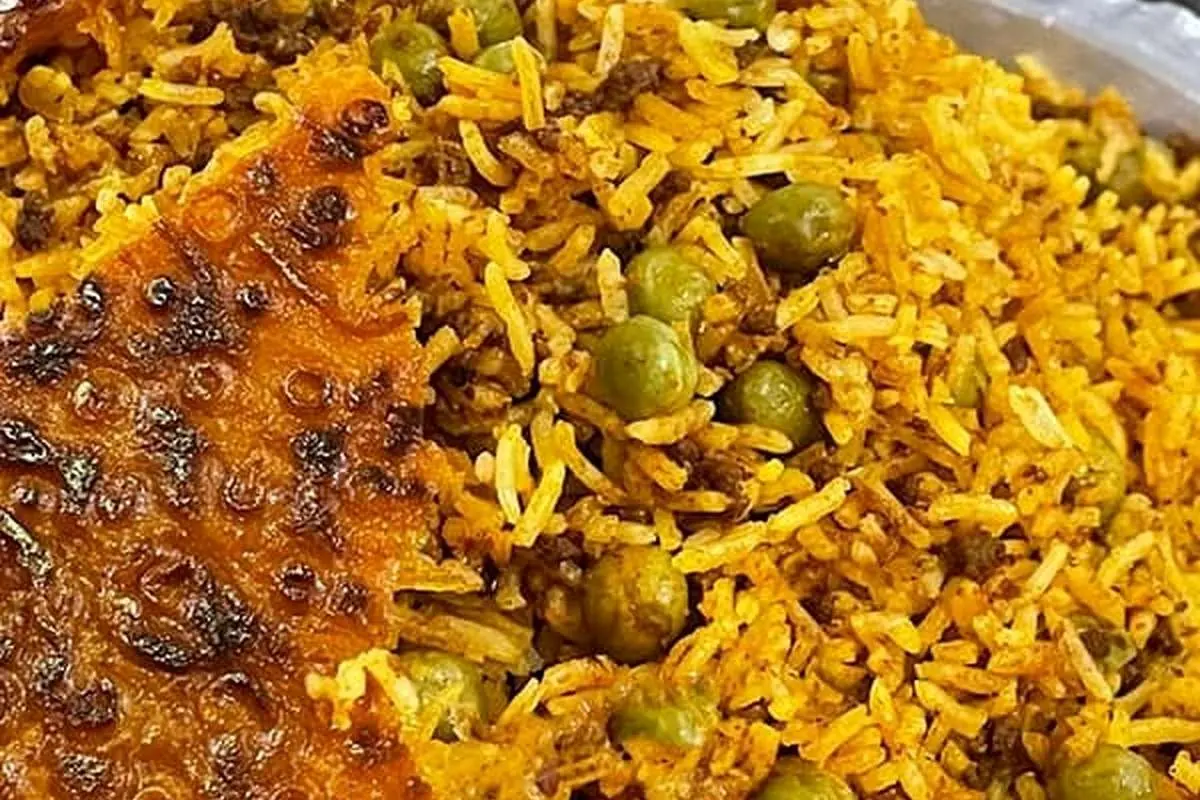 طرز تهیه پلو نخود فرنگی؛ پلو مخلوط خوشمزه بهاری
