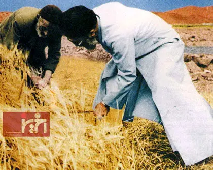 عکس دیده نشده از رهبر انقلاب