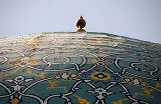 کاشیهای مسجد امام از بی توجهی باد کردند!+عکس