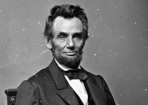 پایانی بر یک نمایش نامه واقعی 