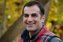 کوروش سلیمانی با لباس کردی روی صحنه گرامیداشت روز سینما