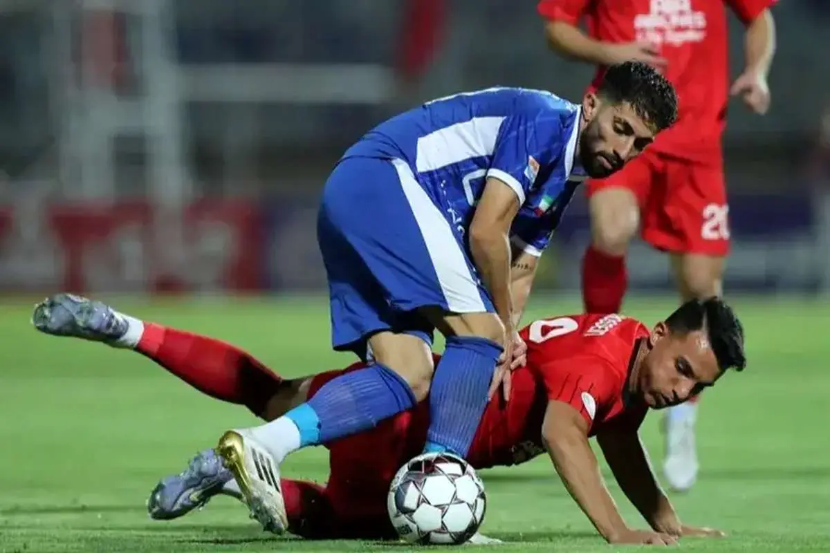 تساوی 0 - 0 استقلال مقابل تراکتور؛ بازی حساس یخ‌زده بدون گل!