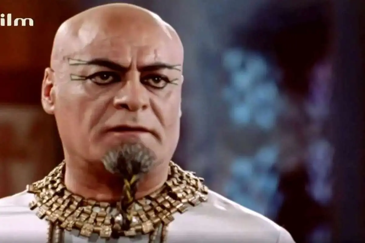 «آمنهوتپ سوم» سریال یوسف پیامبر در کنار جمشید هاشم پور؛ سال 74