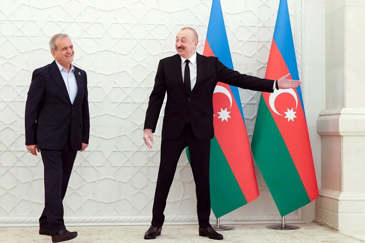  گفت‌وگوی آذری پزشکیان با علی‌اف 