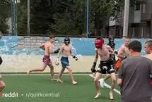 ببینید؛ ورزشی عجیب که فوتبال و مبارزه را با هم ترکیب می‌کند