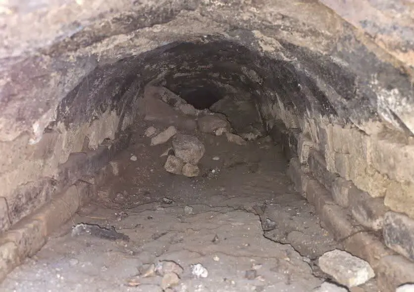 کشف یک کانال تاریخی در خرم‌آباد حین اجرای طرح گردشگری قلعه فلک الافلاک