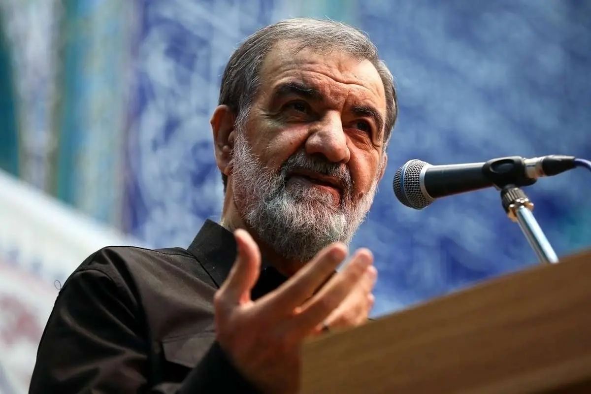 محسن رضایی: تجهیزات نظامی خریداری‌شده شاه فاقد مهمات بود؛ به پیشرفت‌های شگرف نظامی رسیده‌ایم
