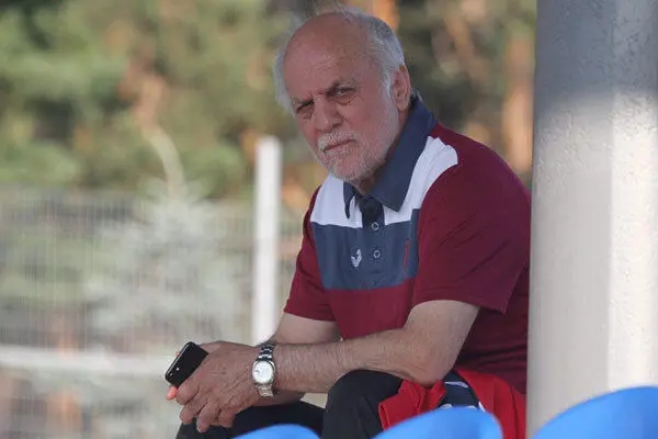 محمود خوردبین در بیمارستان بستری شد

