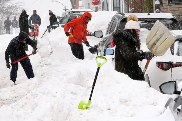 مرگ ۳۰ آمریکایی بر اثر طوفان برفی
