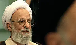 عقل من براي ارزيابي شخصيت آيت الله خامنه اي كافي نيست