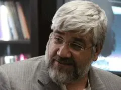 نقد بومی کردن علوم انسانی