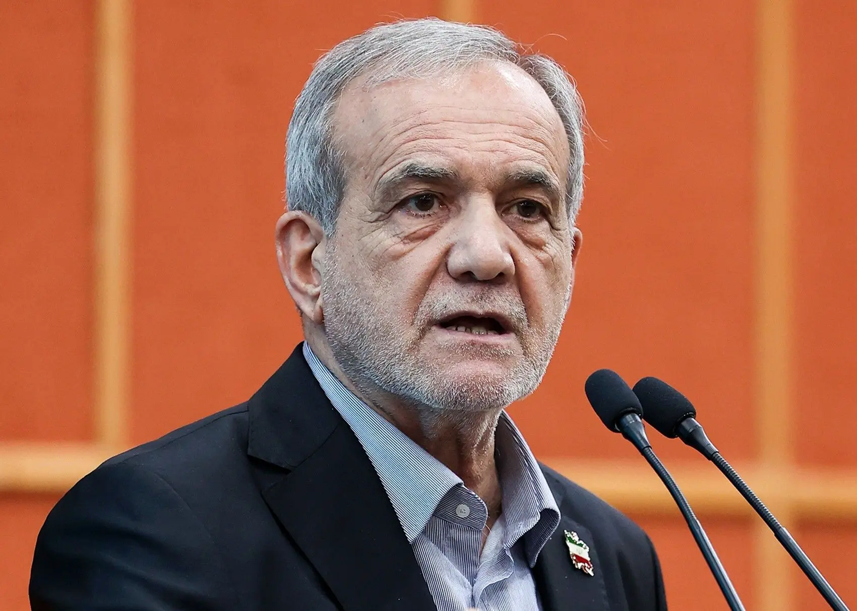 پزشکیان: خودتان مشکلاتتان را حل کنید!