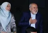 حضور ظریف و همسرش در نمایش «آرش» 