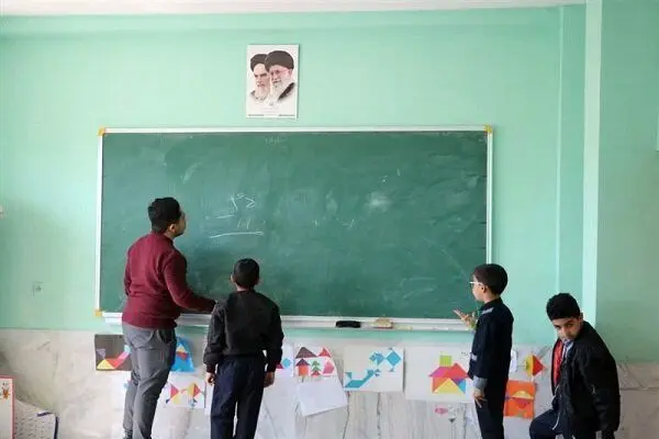 خبر مهم برای معلمان/ این مصوبه اجرایی شد
