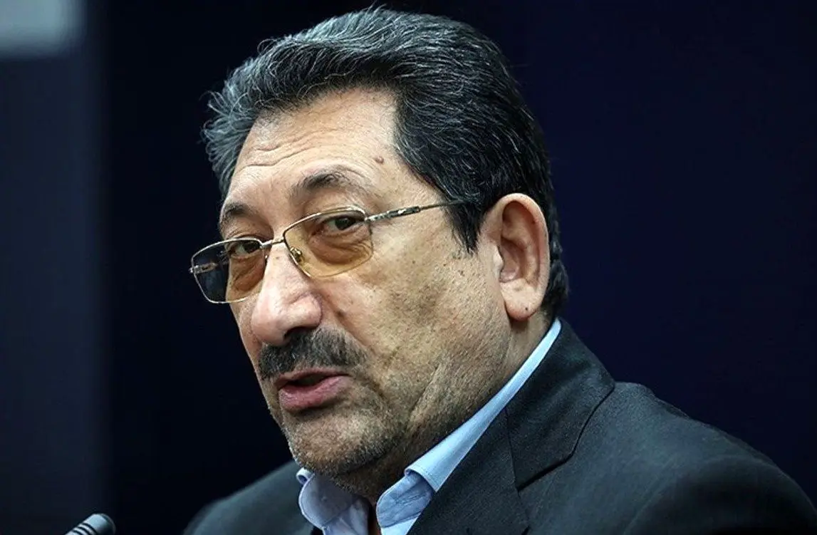 استیضاح وزیر صمت کلید خورد/ ۵۰ نماینده طرح را امضا کردند
