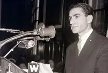 لحظه بازگشت «محمدرضا پهلوی» به تهران بعد کودتای 28 مرداد 1332 