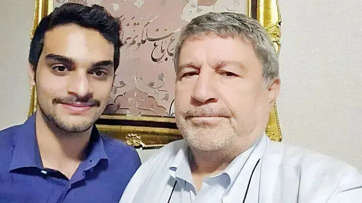 قبول کنید جوگیر شده‌اید؛ چهره این مشاور اصلا شبیه نسل Z نیست! 

