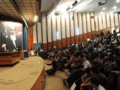 دیروز در دانشگاه تهران چه خبر بود؟+ عکس