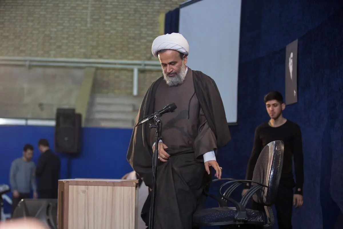 از لعنت فرستادن پناهیان به حسن روحانی تا تلاش برای آرام کردن تندرو 