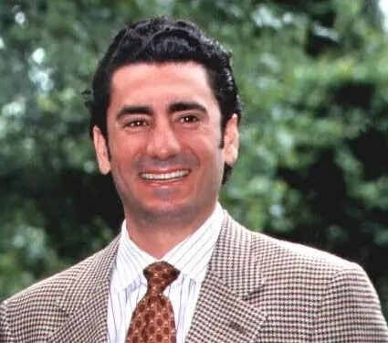 علیرضا پهلوی هم خودکشی کرد