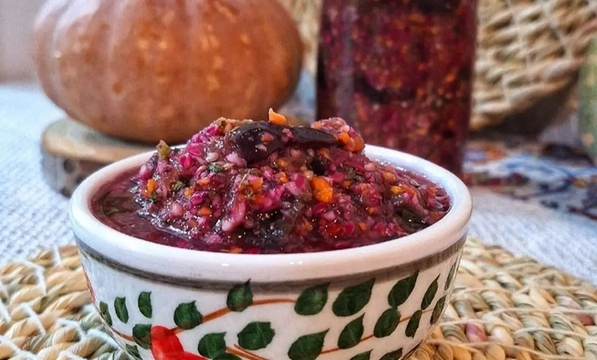 طرز تهیه ترشی لیته بادمجان رنگی؛ خوشمزه‌ترین ترشی پاییزی